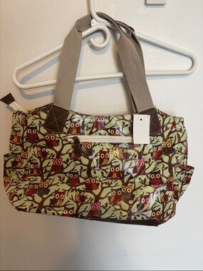 Owl Print Canvas Tote Bag in Green and Brown. 17 x 9 x 5.  New.